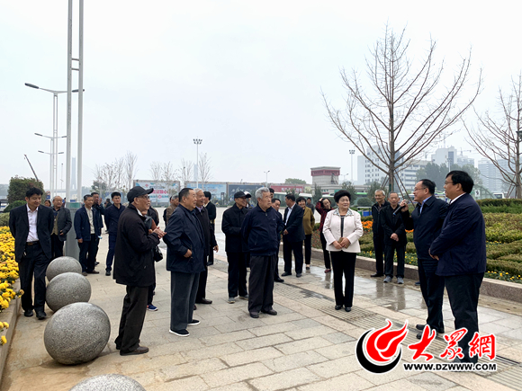 菏泽市政协机关组织原菏泽地区政协工委主任樊思宝,贾凤英等离退休老