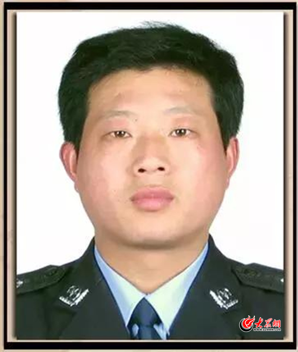 李永昌:21年践行从警誓言 他倒在了工作第一线