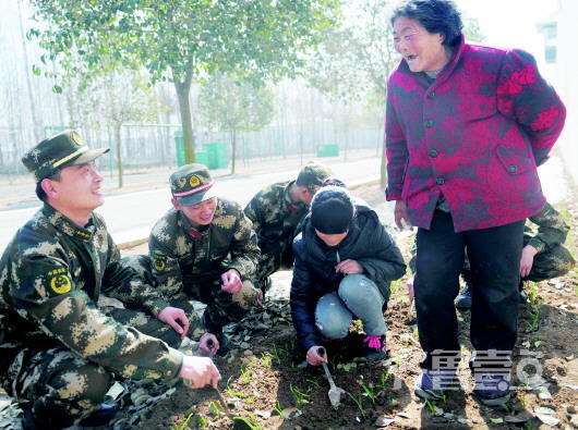 武警成武县中队"编外指导员"被一个小兵训了!