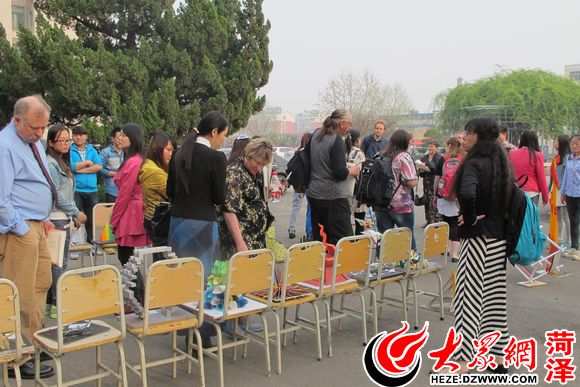 菏泽学院美术系举办立体构成联展