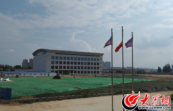 张鹏)7月23日下午,菏泽市体育局党组书记,局长李永辉到市体校新校区