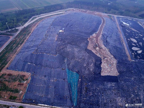 濟南一垃圾填埋場每天收五六千噸垃圾堆積成山