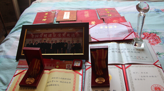 为村民富裕鞠躬尽瘁死而后已的老支书李庆献